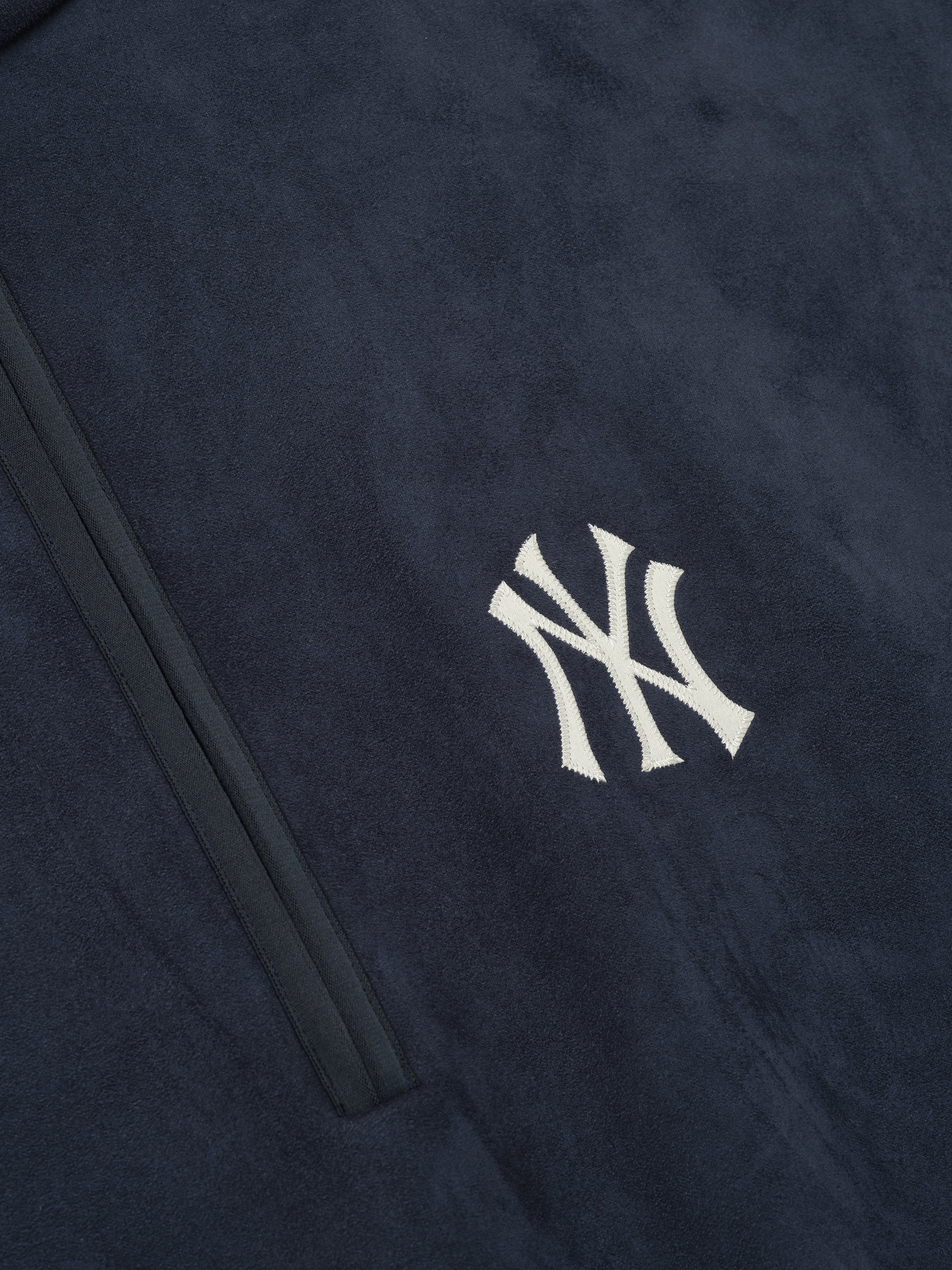 Yankees Suede Fleece Modern Half Zip