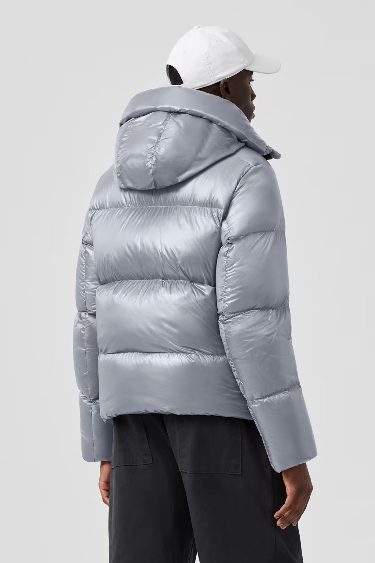 Crofton Puffer Black Disc