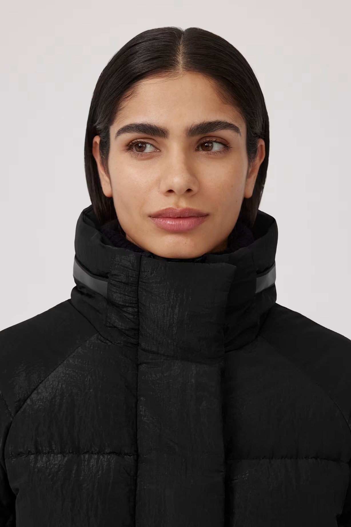 Junction Parka Black Disc Shiny Crinkle